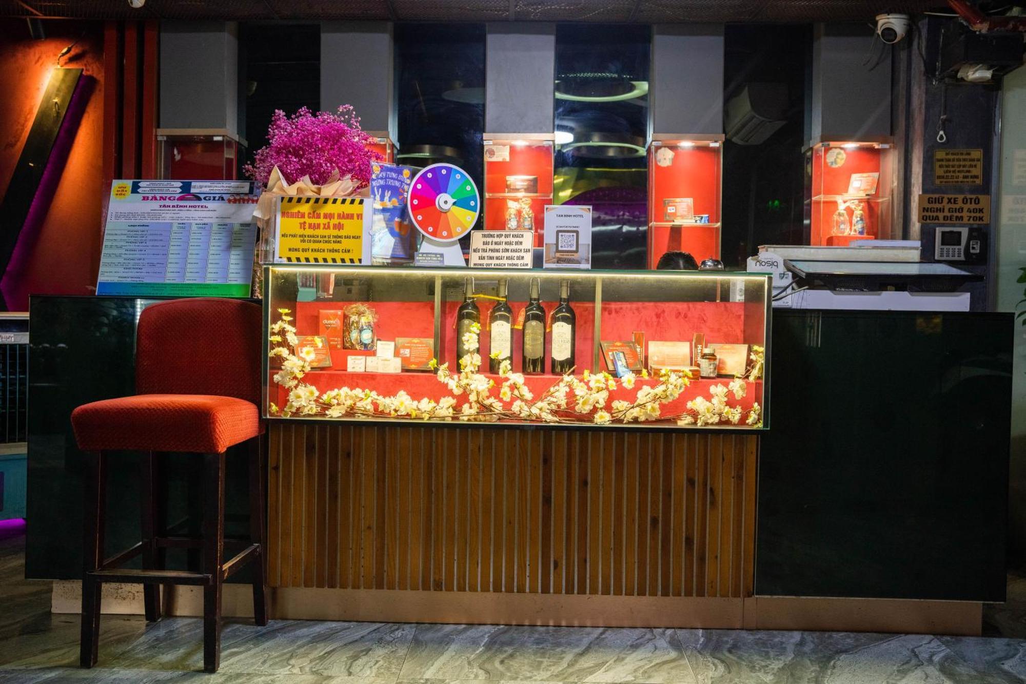 Tan Binh Hotel Ho Chi Minh City Bagian luar foto